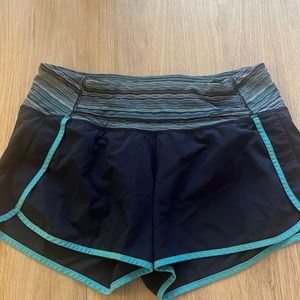 Lululemon shorts size 6